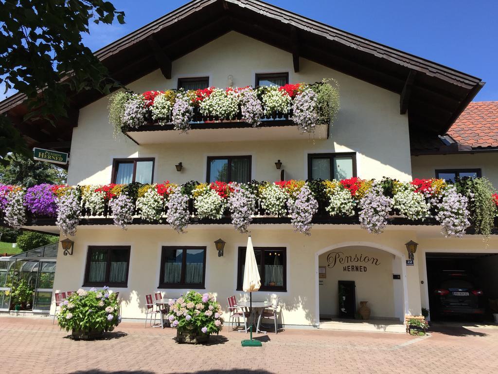 Pension Herned Mondsee Extérieur photo